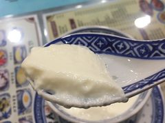 -黄氏许牛奶甜品店(展后街店)