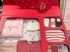 -优衣库(北京万柳华联购物中心店)