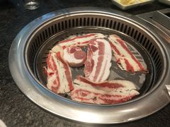 -烤路里·韩国品质自助烤肉(石路天虹4号店)