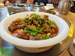 青椒焖土鸡-肖记公安牛肉鱼杂馆· 省级非物质文化遗产(仁和路店)