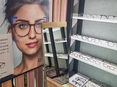 -瑞司视光眼镜·蔡司战略合作眼镜店(新街口店)