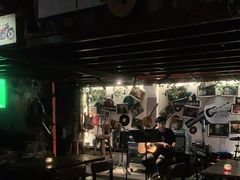-南锣鼓巷吉他吧(鼓楼店)