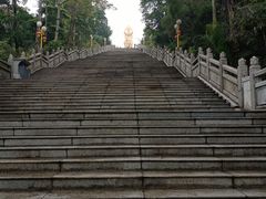 -广州莲花山旅游区