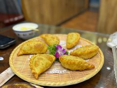 -三江源美食城