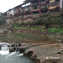 江津区中山镇GDP_江津鼎山公园