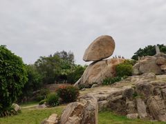 -东山风动石景区