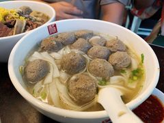 -潮镇老尾牛杂(环城西路店)