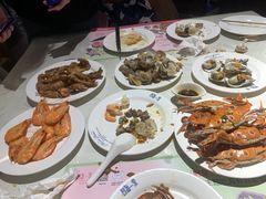 -四海一家自助餐(益田假日广场店)