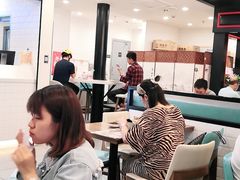 大堂-李先生牛肉面大王(上海站南广场店)