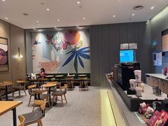 -星巴克(长沙友阿奥特莱斯店)