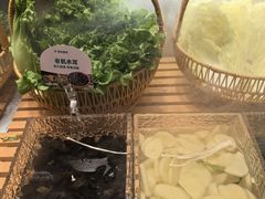 -左庭右院鲜牛肉火锅(七宝领展广场店)