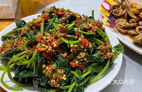 Cold Red Sweet Potato Leaves