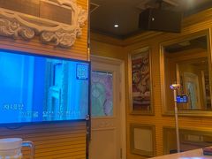 -自由港KTV(王子公主金平店)