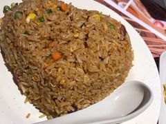 黄金腊肠炒饭-木屋烧烤(创意园店)