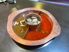-滇釜火锅·能喝汤的火锅(车公庄店)