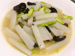 芦笋炒山药-新吉士·上海菜(浦东LCM置汇旭辉店)