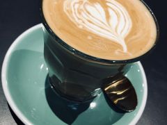 -UNI UNI(环亚凯瑟琳店)