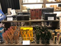 -诚品(信义店)