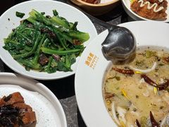 -渔语鱼新川菜Bistro(万象天地店)