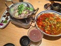 -川堂风·跷脚牛肉·乐山爆炒(宝山日月光店)
