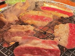 -山之屋炭火烧肉·生啤畅饮(大朗万科中央公园店)