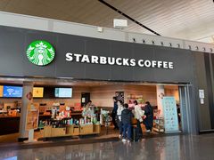 -星巴克(昆明机场III店)