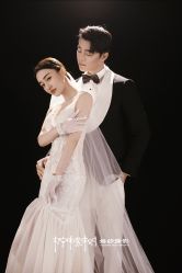 -红番婚纱礼服