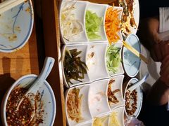 -怪噜范·老贵阳街头名小吃(鸿通城店)