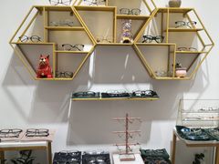 -肆兮眼镜·蔡司·徕卡战略合作店(大坪店)