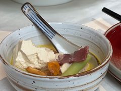 鸡油菌黄汤豆腐煲-泓0871臻选云南菜·味庄