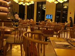 大堂-艺厨风尚餐厅 · 桔钓沙莱华度假酒店