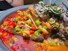 -探鱼·鲜青椒爽麻烤鱼(朝阳悠唐广场店)