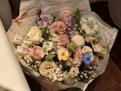 -亭亭鲜花店(中山北路店)