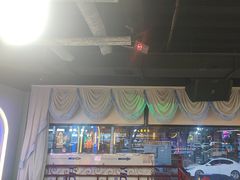 -路边边.炒菜烧烤.音乐餐厅(良乡长虹店)