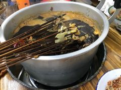 -咏勝锑锅麻辣烫(净居寺路总店)