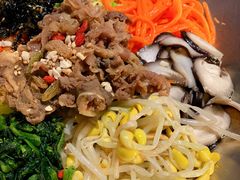 烤牛肉拌饭-梨花牛肉汤饭(仁恒伊势丹店)