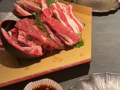 -铭牛烧肉·和牛海鲜自助(高新月牙湖店)