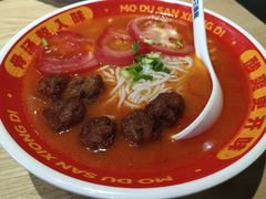 -魔都三兄弟酸辣粉·蘸卤炸串(虹桥万科店)