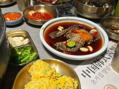 -草家酱蟹炭火烤肉店(珲春南路一店)