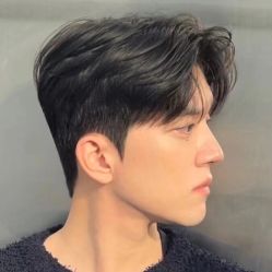 -一家只做男发烫染的店