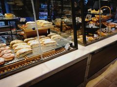 面包甜点陈列柜-巴黎贝甜(大宁国际商业广场店)