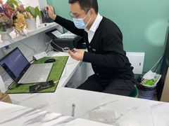 -无界眼镜MaxLess(南翔印象城店)