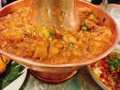 油焖鸡-浩海火烧云傣家菜(京广店)