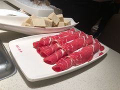 -海底捞火锅鲜切牛肉主题店(长寿路店)