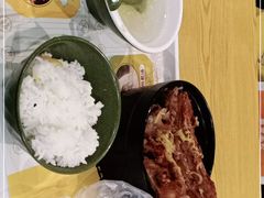 -半亩良田排骨米饭(西城红场店)