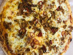 金枪鱼辣肠披萨-魏斯理汉堡(西安沣东吾悦店)