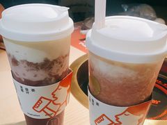 -喜茶(上海打浦桥日月光gelato lab+店)