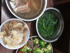 -天鹅到家·保姆月嫂育儿嫂(天河店)