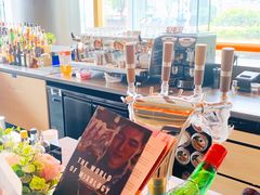 -星巴克臻选(上海合生汇1F店)