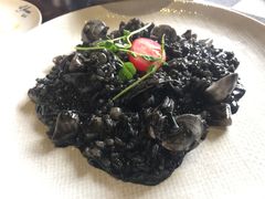 墨鱼汁蛤蜊烩饭-IL Forno 意坊·意大利餐厅(温州万象城店)